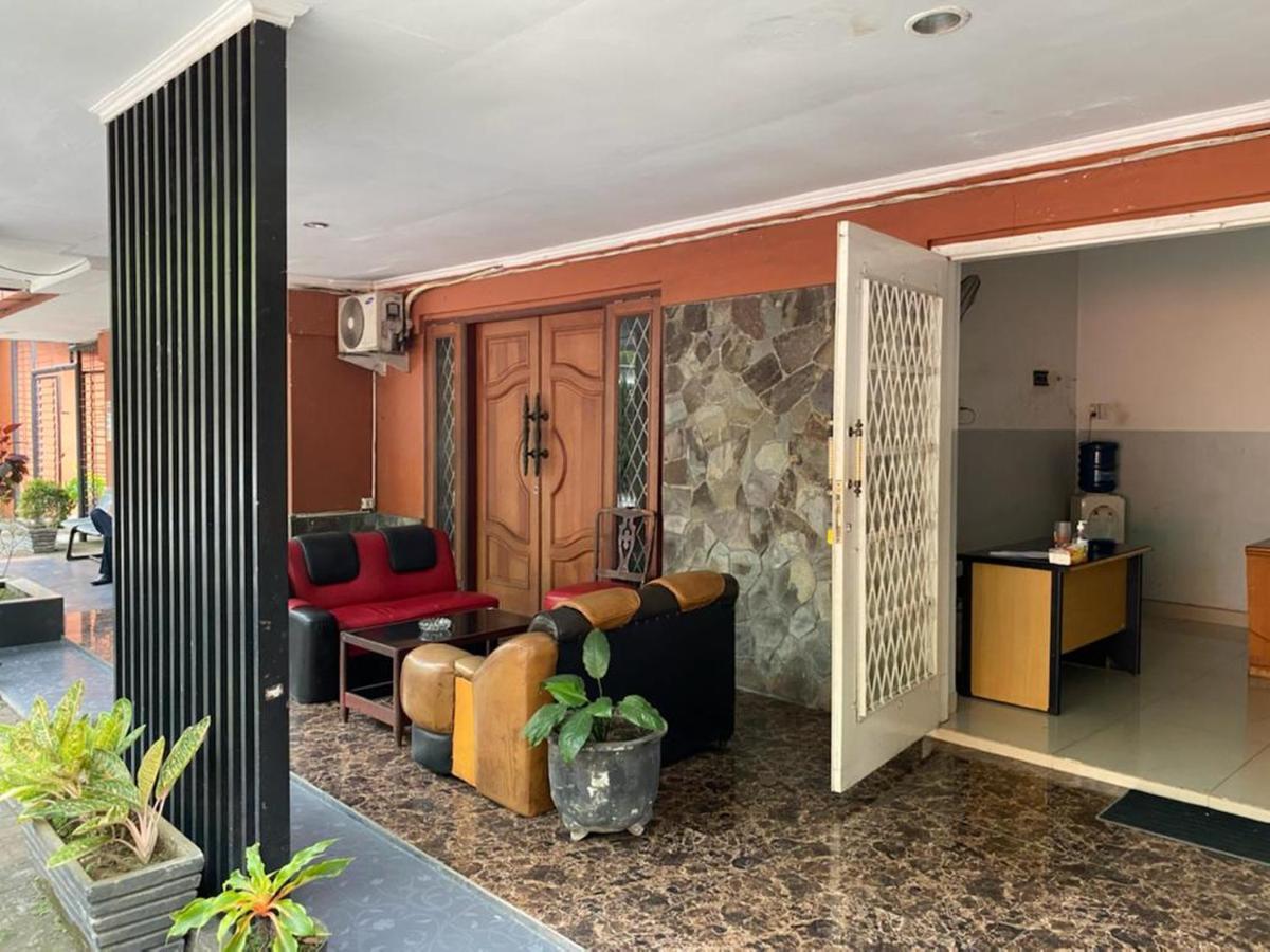 Djaboerigin Mongonsidi Guest House Redpartner Medan Dış mekan fotoğraf