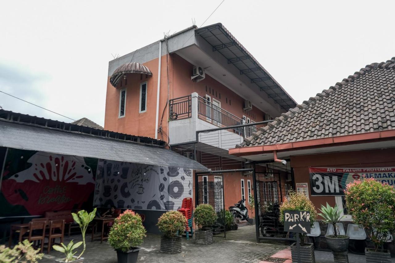 Djaboerigin Mongonsidi Guest House Redpartner Medan Dış mekan fotoğraf